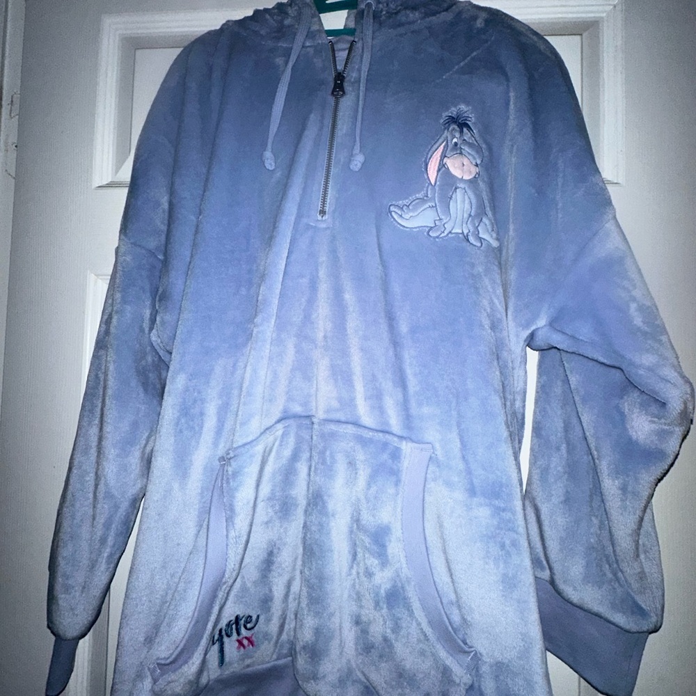 Disney Plush Pullover Hoodie - Light Blue
Winnie the Pooh Eeyore sweater!